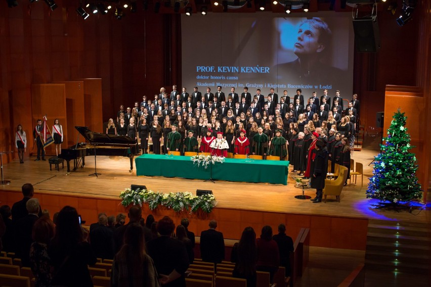 Kevin Kenner został doktorem honoris causa Akademii Muzycznej w Łodzi