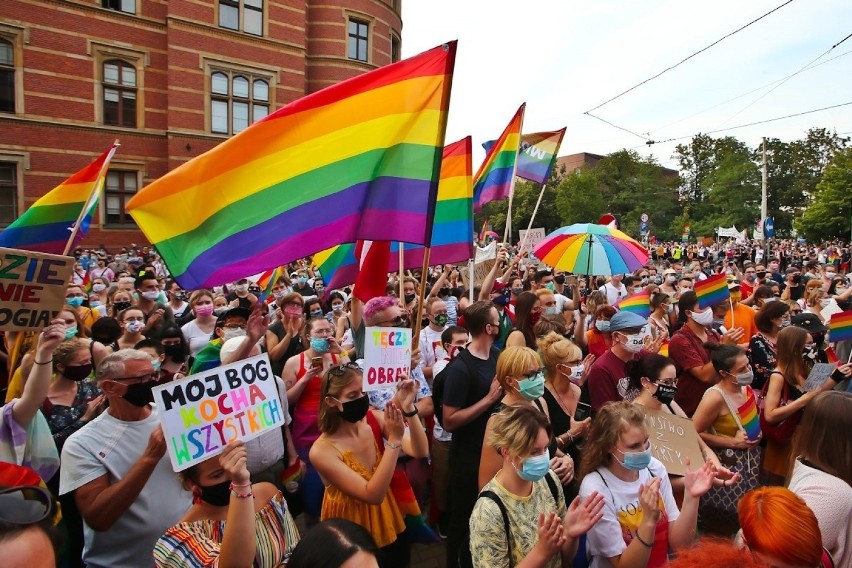"Solidarne z Margot". Tysiące wrocławian protestowały przed gmachem policji
