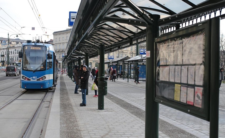 Od soboty, przystanki „Dworzec Główny”, na których...