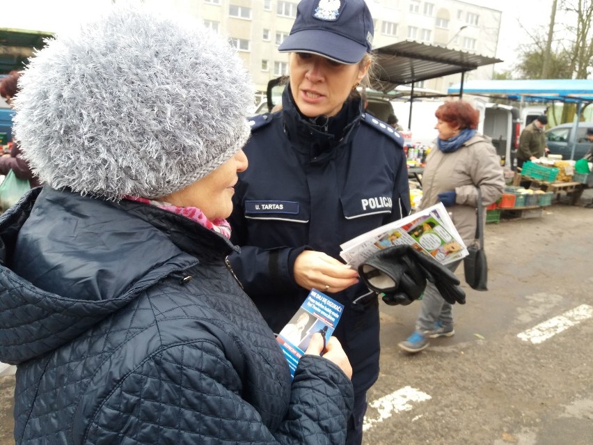 Akcja policji w Koszalinie. Świadomy senior - bezpieczny senior [zdjęcia]