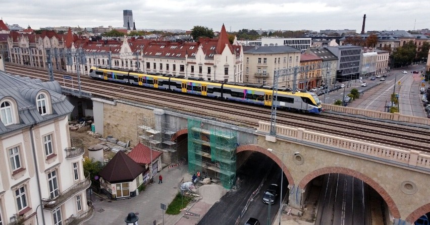 W Krakowie rozbudowywana jest sieć połączeń kolejowych. W...