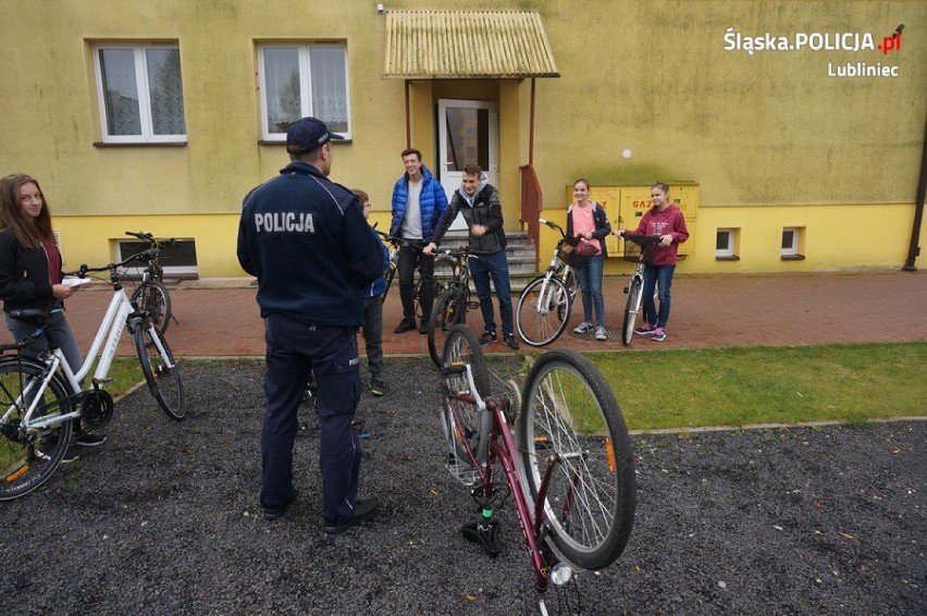 Lublinieccy dzielnicowi znakowali rowery [ZDJĘCIA]