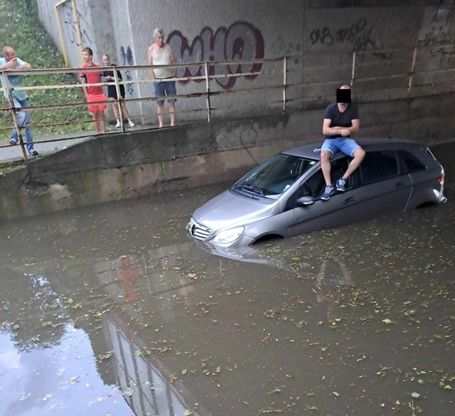 W odpowiedzi na coraz częstsze zalania wiaduktu prezydent Opola Arkadiusz Wiśniewski ogłosił, że zlecił miejskim służbom przeprowadzenie dokładnej analizy przyczyn tego stanu rzeczy.