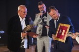 Nowy rok kulturowy w Sosnowcu rozpoczęty w MDK Kazimierz. Wręczono nagrody za działalność kulturową. Wśród laureatów Jacek Cygan