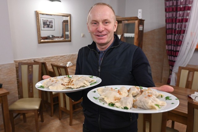 "Pierogowa Piwniczka" w Kielcach przechodzi metamorfozę. Lokal przy ulicy Koziej 3 w Kielcach ma już nowego właściciela, Waldemara Kęćko. Teraz trwa zmiana wystroju oraz menu. Klienci mogą być jednak spokojni - ich ulubione pozycje na pewno zostaną.