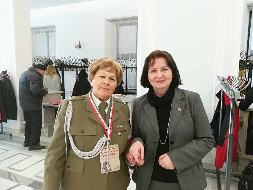Kwidzyńska poetka Barbara Lipińska-Postawa gościem konferencji o Żołnierzach Wyklętych, która odbyła się w Sejmie