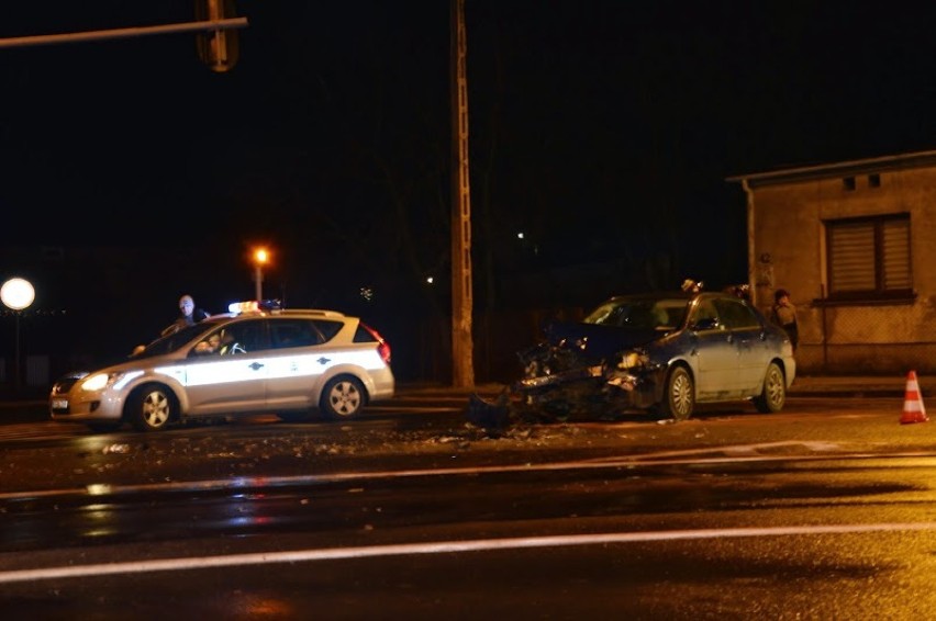 Wypadek przy Łódzkiej. Jedna osoba poszkodowana