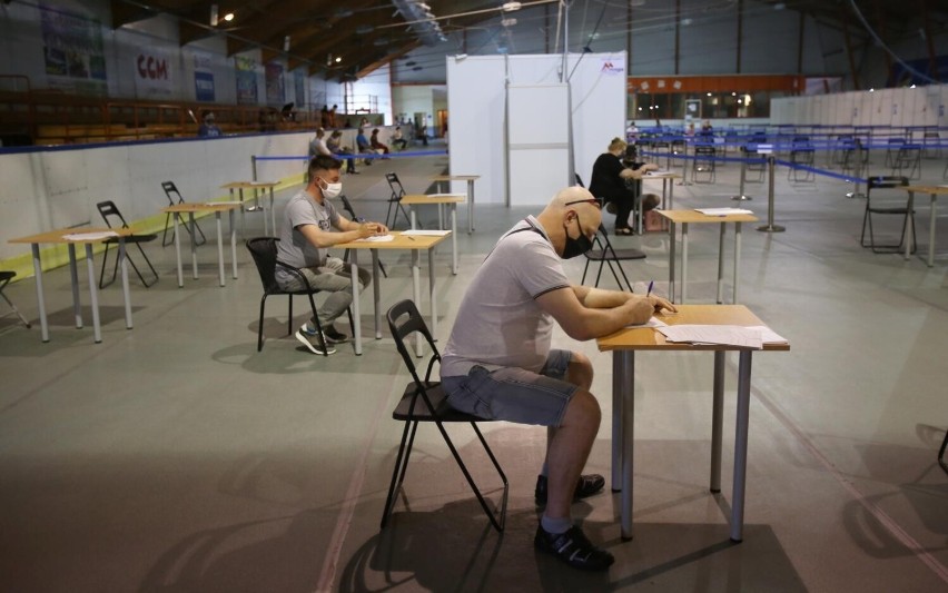 To już ostatnie tygodnie funkcjonowania punktu szczepień na...