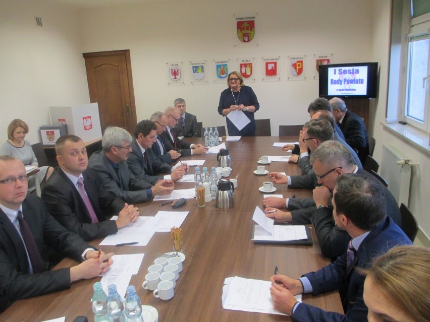 Pierwsza sesja Rady Powiatu w Opolu Lubelskim