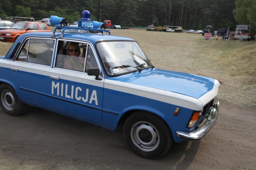 IV Piknik Militarny w Jastrowiu - parada