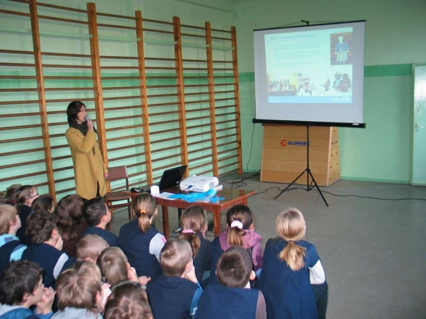 &quot;Wszystkie kolory świata&quot; - akcja UNICEF w Szkole Podstawowej nr 3