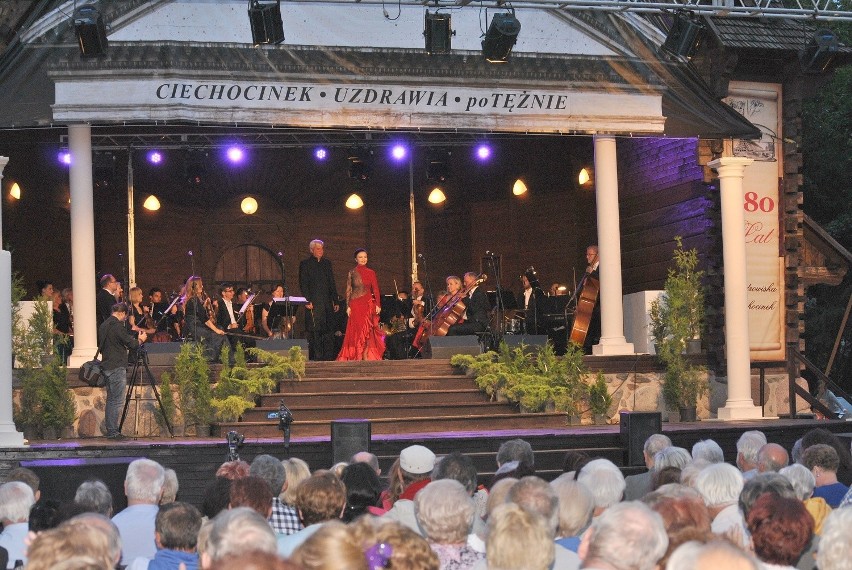 W Ciechocinku koncertem gwiazd rozpoczął się 12. festiwal Wielka Gala Tenorów