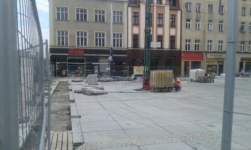 Przebudowa centrum Katowic: plac teatralny
