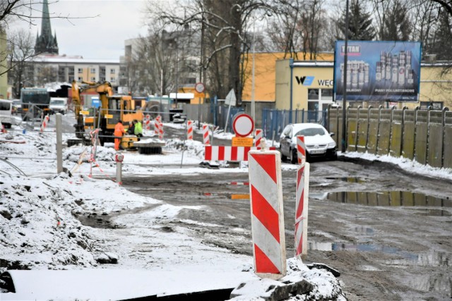 Powstająca obwodnica wschodnia miasta będzie łączyła się z wylotem z tunelu. Tym samym będzie odciążeniem dla obecnie jedynej drogi do centrum miasta i nad morze – ulicy Grunwaldzkiej. Ma być gotowa w 2021 roku.