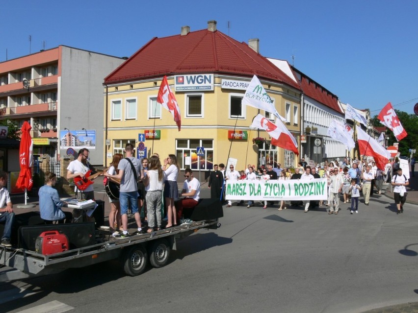 Marsz dla Życia i Rodziny przeszedł ulicami Wielunia[Zdjęcia]