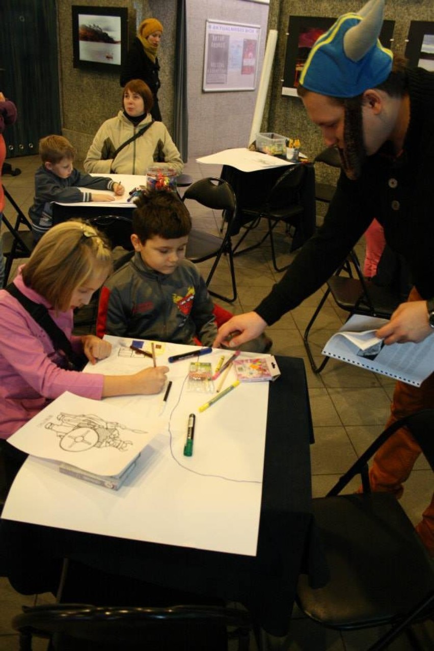 Ferie 2014 w Wodzisławiu Śl. Dzieci rysowały dzielnych wikingów. ZDJĘCIA