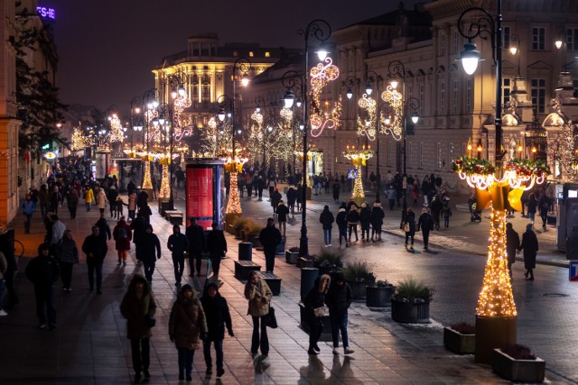 Iluminacja świąteczna w Warszawie - 2022 rok