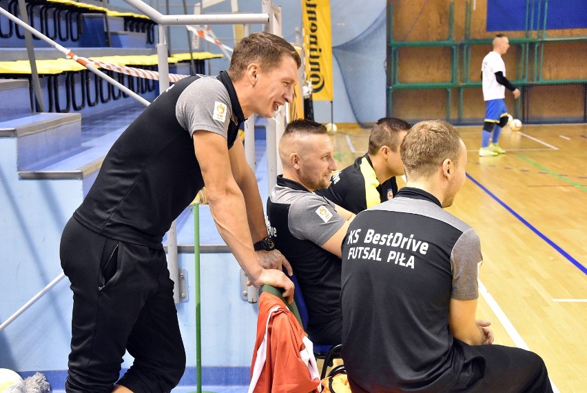 Futsal. Pilska drużyna zremisowała u siebie z Victorią Sulejówek. Zobaczcie zdjęcia z meczu