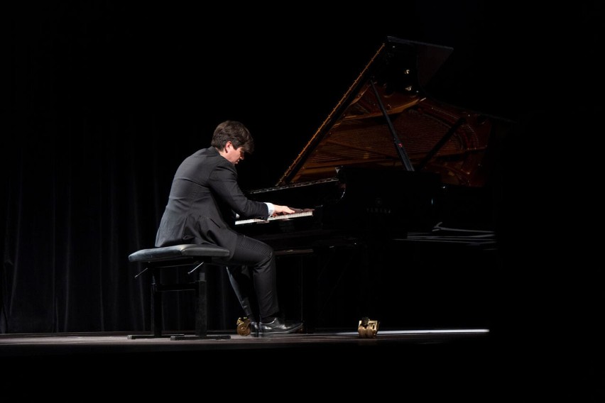 Wieczór z Chopinem, czyli fortepianowy recital utalentowanego pianisty w PCAS [ZDJĘCIA]
