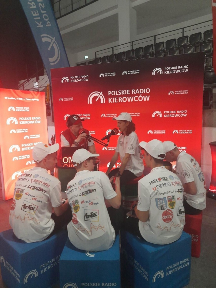Licealiści w Grójca zwycięzcami ogólnopolskiego finału konkursu F1 in Schools. Niebawem wystąpią na światowym finale w Singapurze 