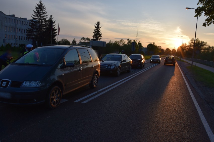 Karambol na obwodnicy Szczecinka z udziałem trzech aut [zdjęcia]