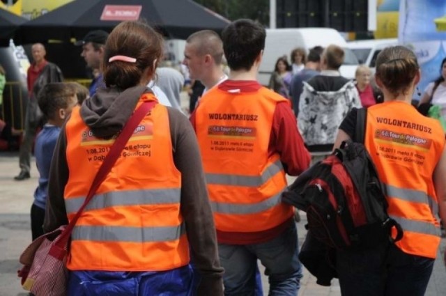 Dzięki wolontariuszom wyścig przebiega sprawnie, a ich pomoc jest cenna