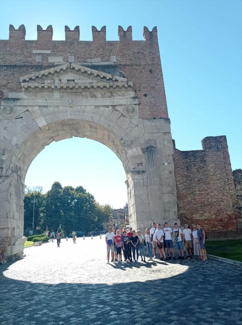 Uczniowie Zespołu Szkół w Liskowie odbyli staże we Włoszech. ZDJĘCIA