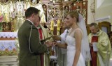 Krotoszyn -  Natalia Robakowska wyszła za mąż. Serce naszej radnej zdobyl żołnierz. ZDJĘCIA