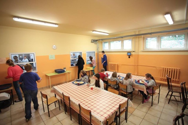 Zespół Szkół Sportowych w Radlinie ma nową kuchnię i stołówkę