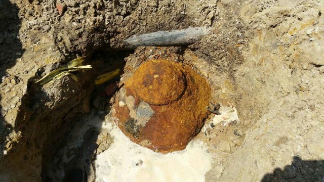 Tak wyglądała mina przeciwpancerna wykopana w Szałem