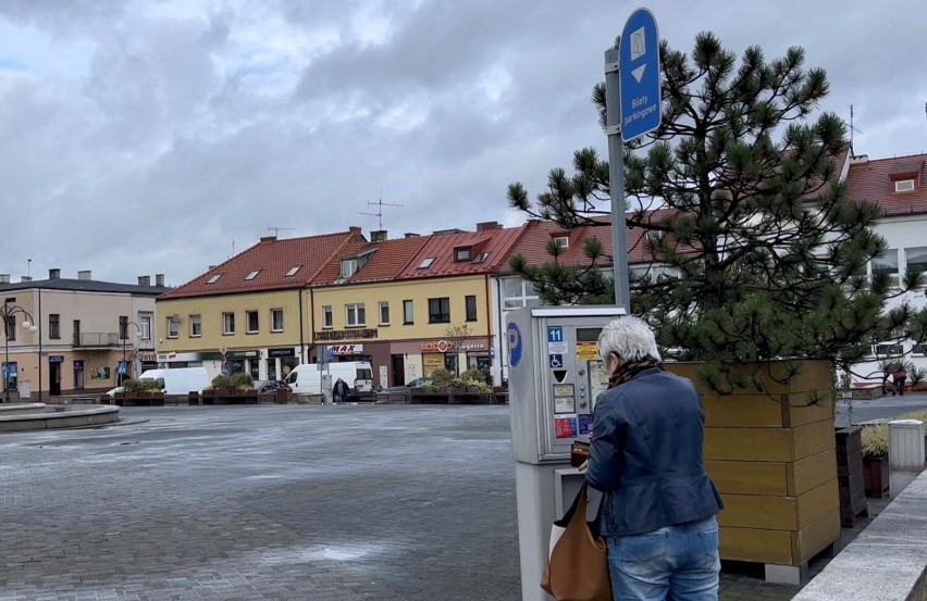 Wkrótce decyzja w sprawie płatnego parkowania w centrum Wielunia 