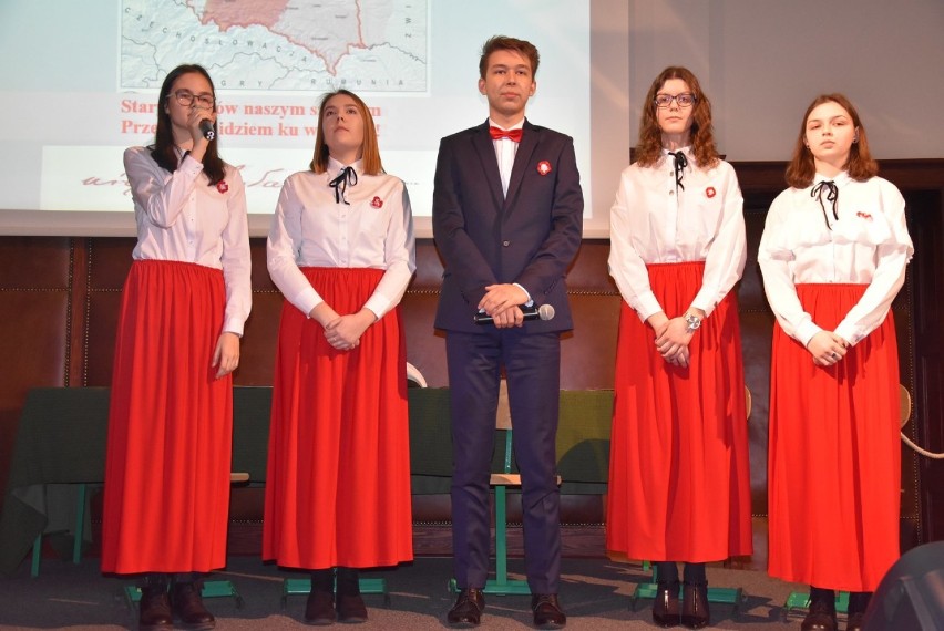  Uroczysta akademia na 100-lecie Powstania Wielkopolskiego 