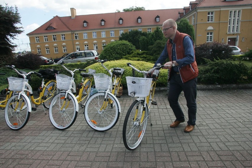 Kolejarze na rowerach w Legnicy (ZDJĘCIA)