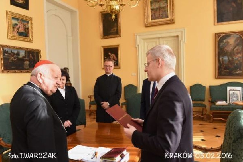 Delegacja Wadowic z wizytą u kardynała Dziwisza