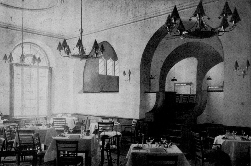 Dom Koncertowy - winiarnia (1925)