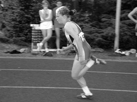 Ernesta Tomza pobiła seniorski rekord Małgorzaty Rydz na 400 m i zdobyła w Paryżu dwa medale. Foto: KRZYSZTOF SULIGA