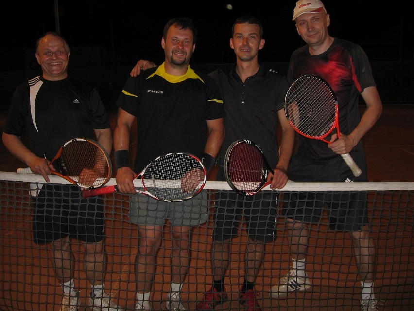 Głogów: Tenisiści grali nocą