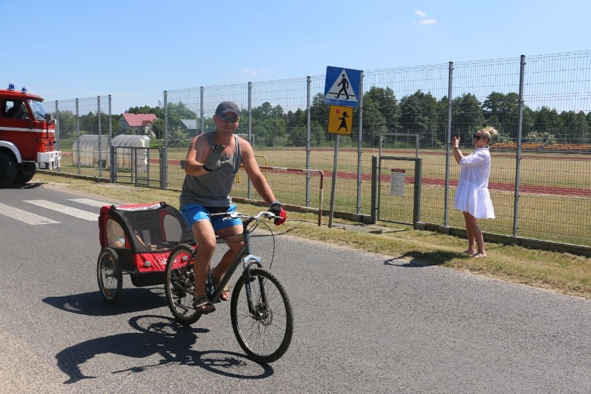 W Chrostkowie odbył się V Rajd Rowerowy. Do pokonania było...