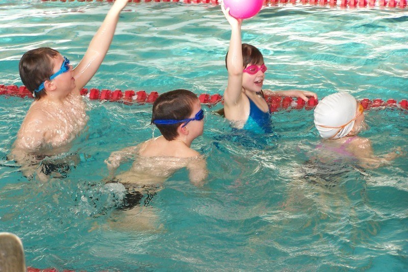 Kwidzyńskie Towarzystwo Pływackie przyjmuje adeptów pływania