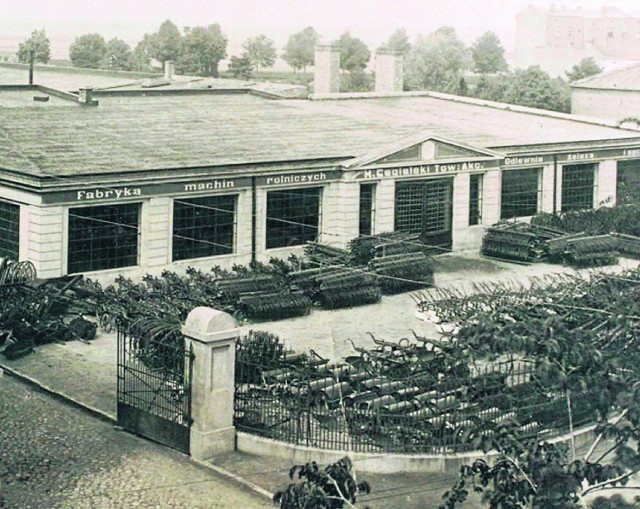 Hala produkcyjna „Cegielskiego” przy ul. Św. Ducha, fot. z 1920 r. (w PRL-u był tam dział IZM „Inoterma-Domgos”).