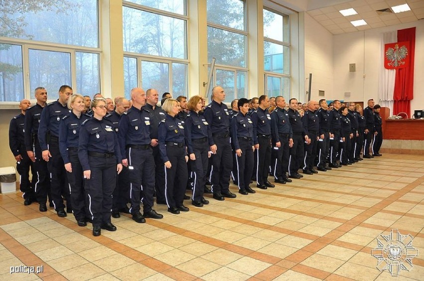 Sylwester Grzelak z Komendy Powiatowej Policji w Sieradzu Dzielnicowym Roku 2019 [FOTO]