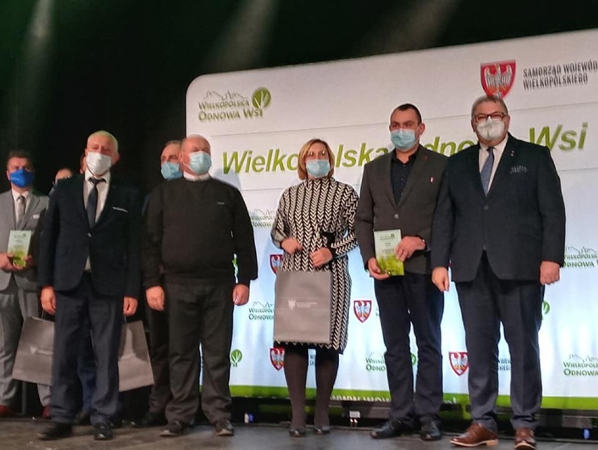Sołectwo Kwileń zostało nagrodzone podczas gali "Liderzy Wielkopolskiej Odnowy Wsi"
