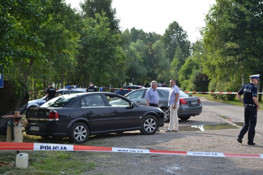 Tragedia w Rybniku. Nie żyje dziecko zamknięte w aucie