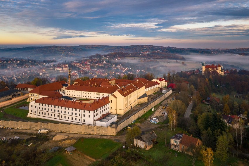 Klasztor Karmelitów Bosych na terenie Zakładu Karnego w...