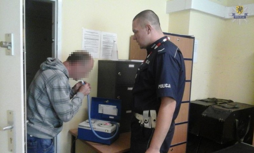 Jeden z kierowców zatrzymanych przez policjantów był...