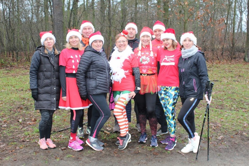 Mikołajkowy parkrun w Karczmie Borowej