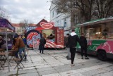 Zlot food trucków w Kaliszu. Tym razem restauracje na kołach stanęły na Złotym Rogu ZDJĘCIA