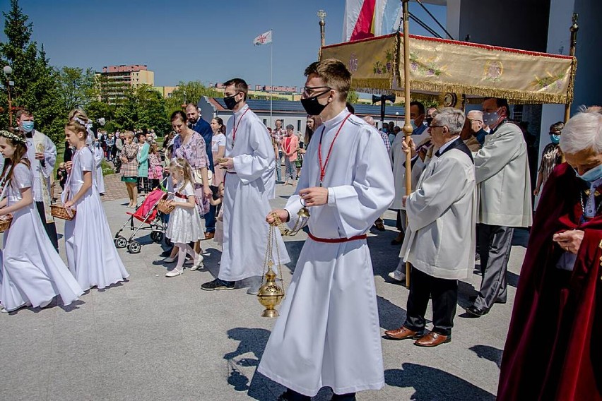 Wałbrzych: Procesja Bożego Ciała na Podzamczu