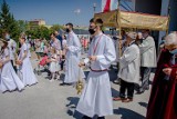 Największa w Wałbrzychu procesja Bożego Ciała przeszła ulicami Podzamcza (ZDJĘCIA)