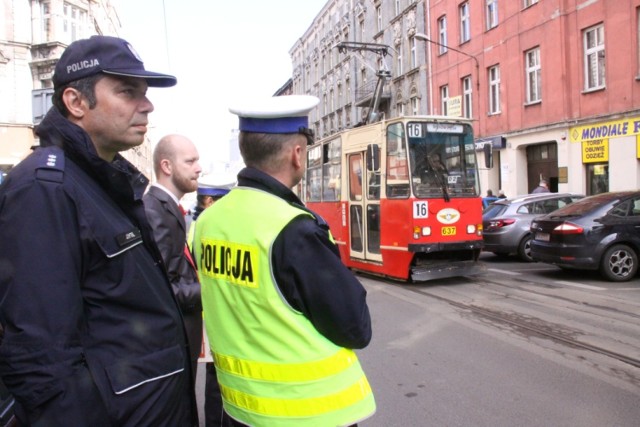 Nic tak nie denerwuje, jak przerwane podróż, bo ktoś źle ...